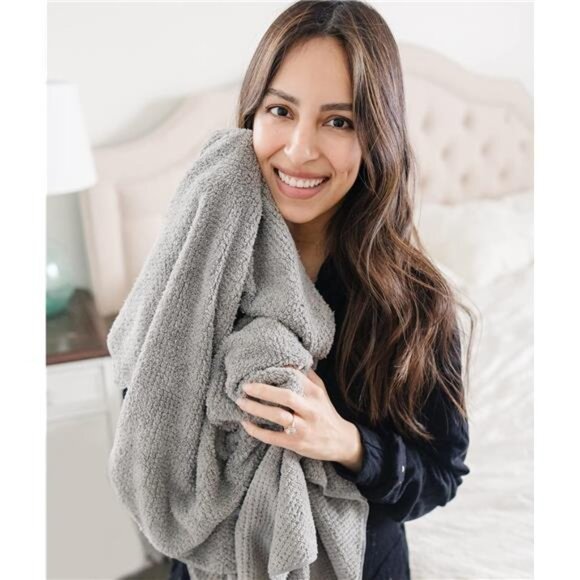 2 Packs Large Microfiber Hair Towels for Women, Super Absorbent & Quick Dry - Picture 6 of 14